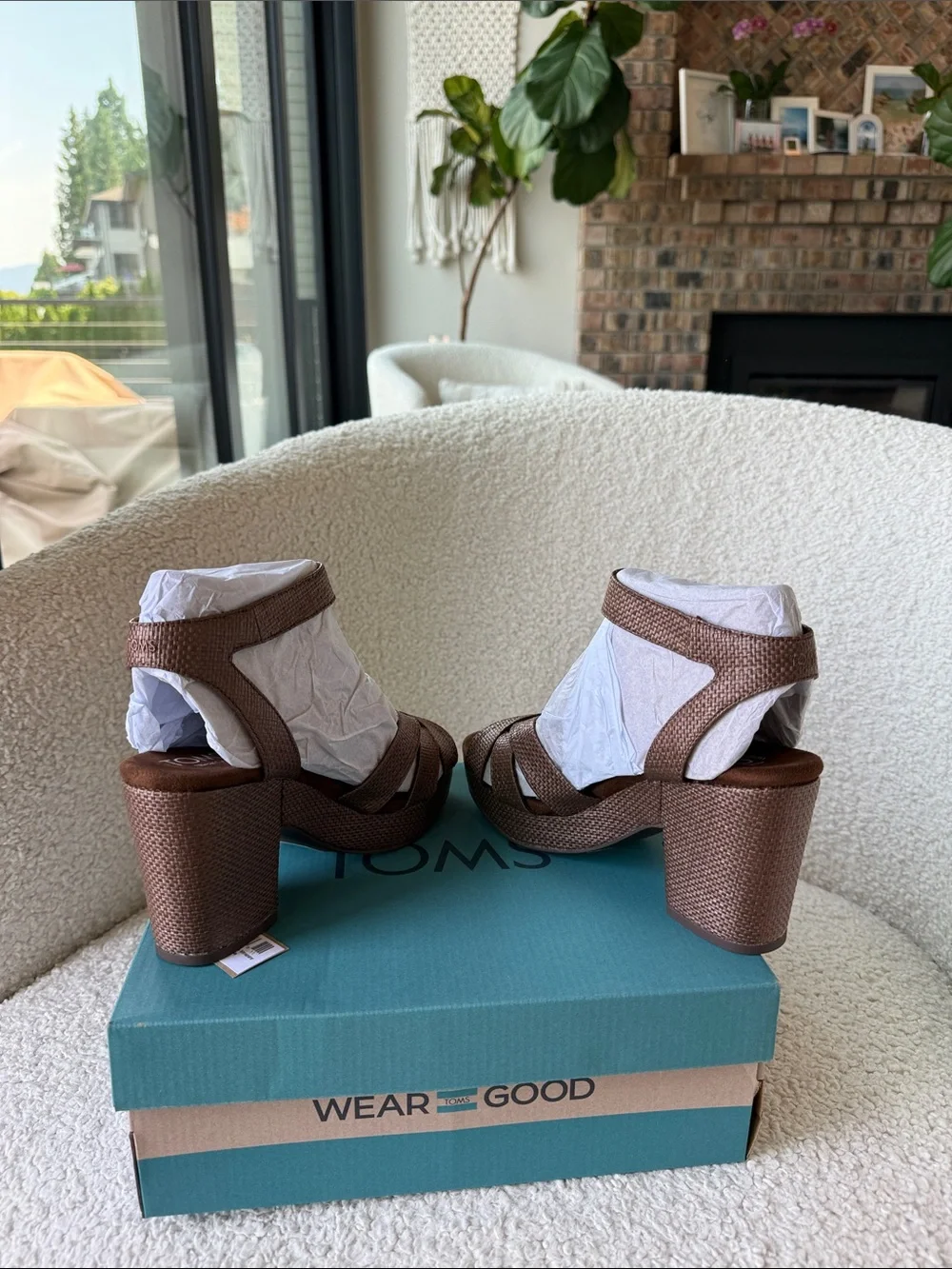 TOMS Majorca Ankle Strap Platform Sandal hot chocolate raffia size 6.5 NWT